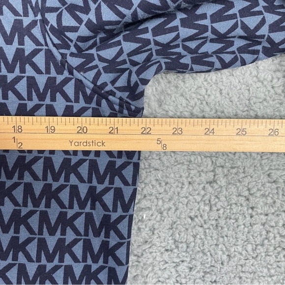 Michael Kors - Picture 2 of 9